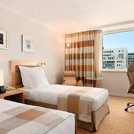 Hilton Hotel 5*