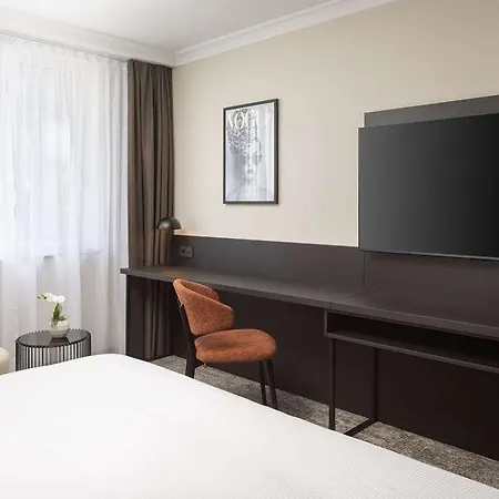 Hilton 5* Dusseldorf
