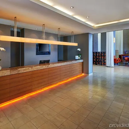 Hilton Hotel 5*