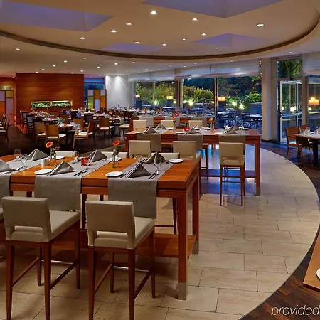 Hilton Hotel 5*