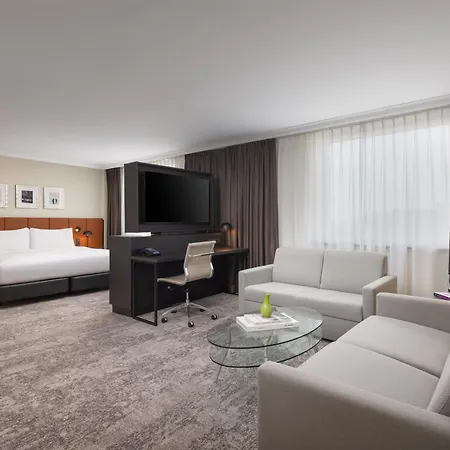 Ξενοδοχείο Hilton 4*