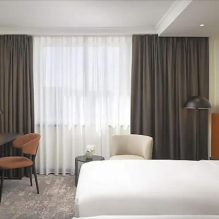 Hilton Ντίσελντορφ
