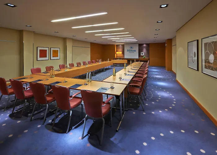 希尔顿杜塞尔多夫酒店