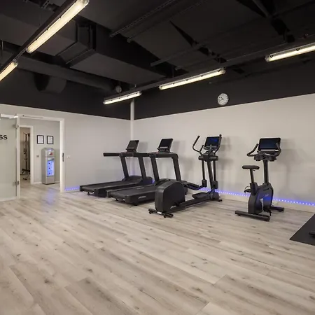 Hilton 5* Ντίσελντορφ