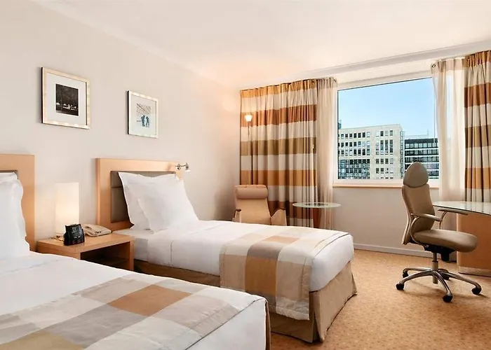 Hilton Ξενοδοχείο 5*