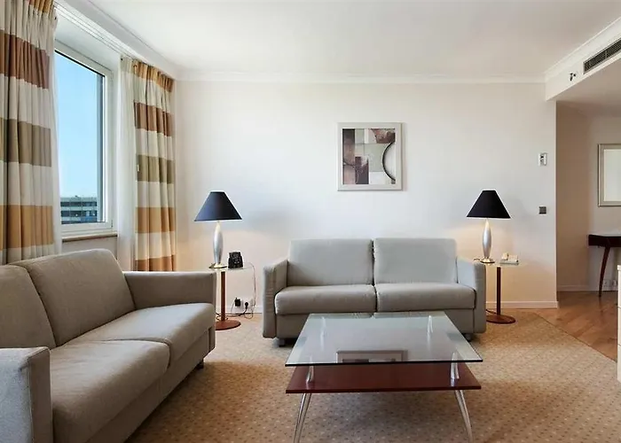 Hilton 5* Ντίσελντορφ