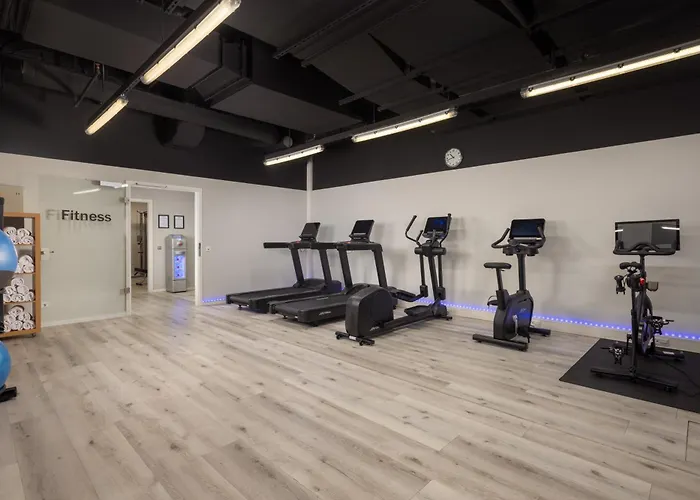 Hilton 5* Ντίσελντορφ